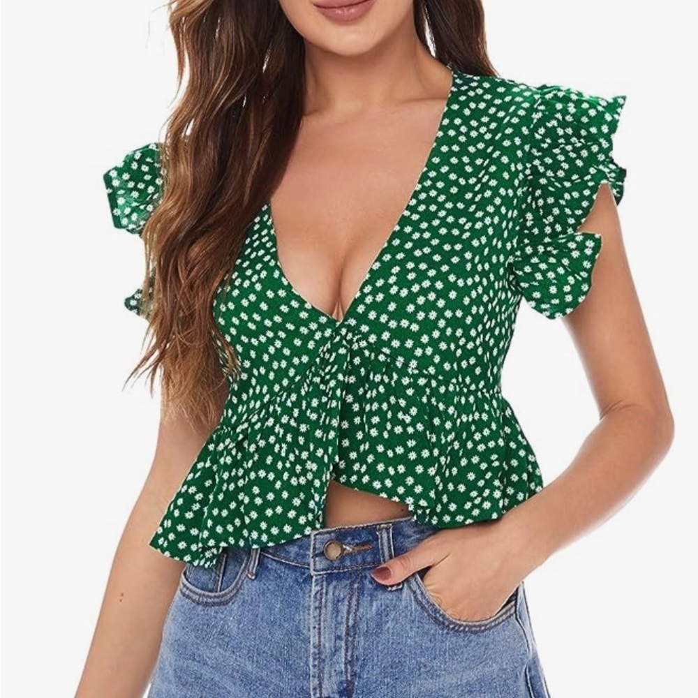 Shein NWOT Green Floral Print Butterfly Sleeve Crop Top Small
